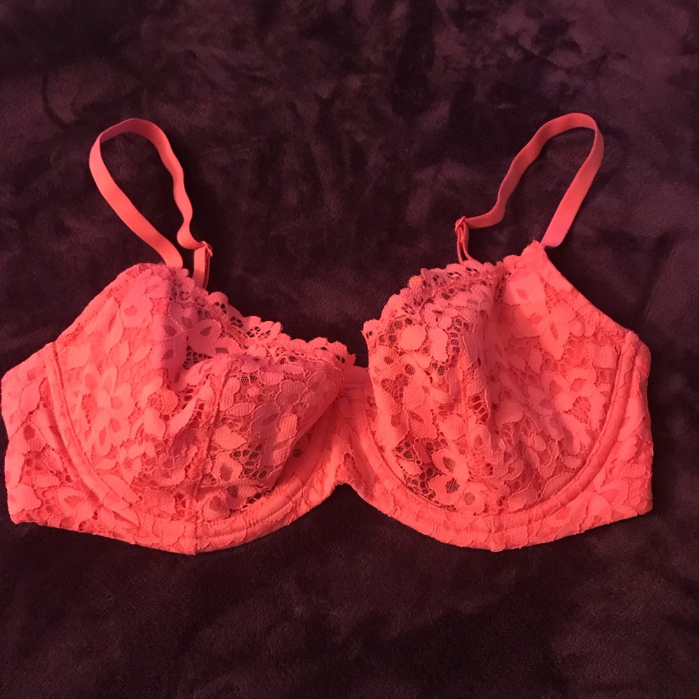 Victoria Secret bra
